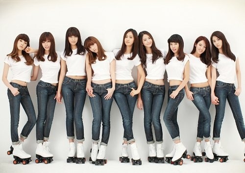 The members of Girls' Generation are free to be roleplayed at Springblossom