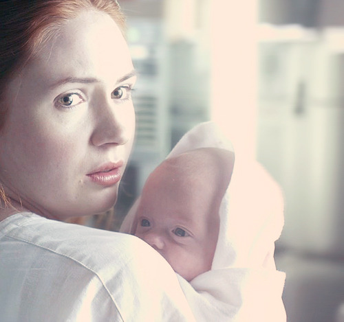 Moms of Who Weekend Amy Pond Baby Melody Series 6 A Good Man