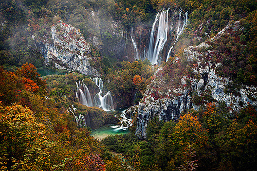 Plitvice Lakes, Croatia (by lee_duguid) :)