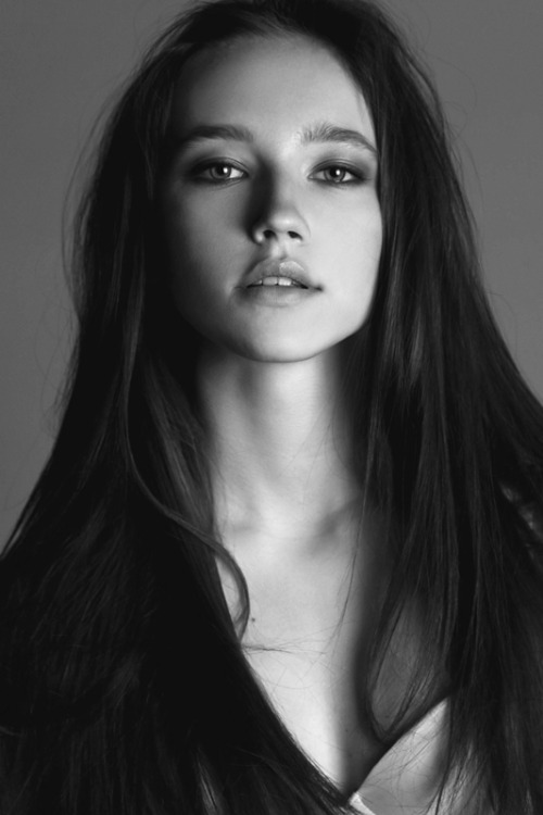 Anya Podolko, model at Avant Models Agency.You will also like:... - Daily Ladies
