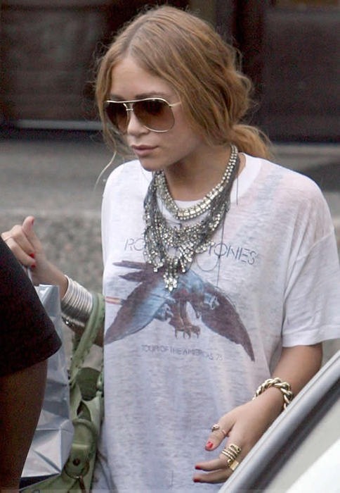 what-do-i-wear:

Mary Kate Olsen
