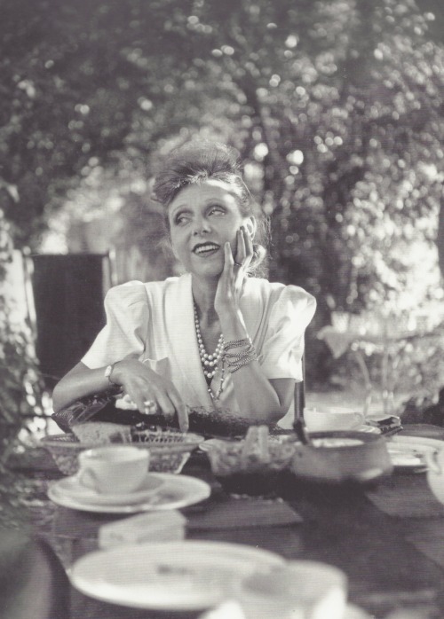 Yvonne Printemps, années 1940
