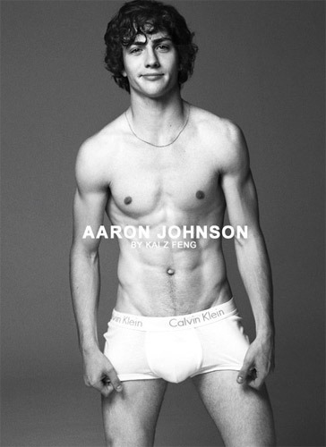  actor bulge celebs sexy sexy men shirtless Aaron Johnson Loading