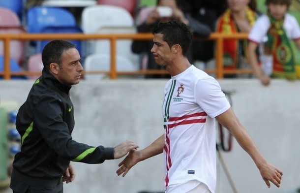 Cristiano&#8217;s face says all about the goalless draw.Well, it was something like a training match, so no worries.
Friendly match Portugal vs. Macedonia 0:0, 26.05.2012(via Photo from Getty Images)