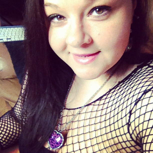 Did I mention it’s #fishnetfriday ?? Http://curvycandacemoon.cammodels.com 💋💗 (Taken with instagram)