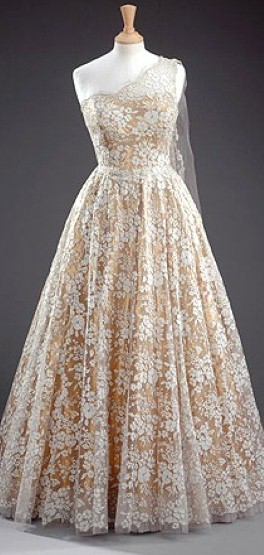 Dress Worn by Queen Elizabeth II Norman Hartnell, 1953