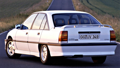 Opel Omega 3000 1990