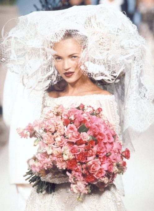 80s-90s-supermodels:

Vivienne Westwood S/S 1997Model&#160;: Kate Moss
