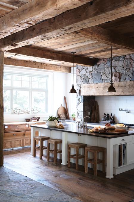 Lovin' this fab rustic cottage kitchen… so much...