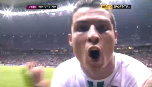 cr7-kaka:

marcelosunshine:

GOOOOOOOOOOOOOOOOOOOL

Finally! Happy Cristiano after scoring the 1:0. Love you.

EURO 2012 1/4 final Portugal vs. Czech Republic, 21.06.2012
