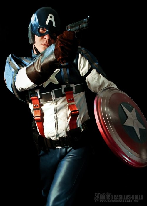 Captain America

Cosplayed by Carlos Galván

Photographed by marcocasillas