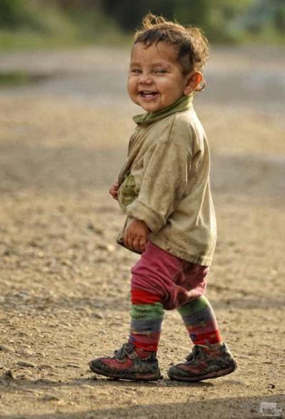 in-allah-we-believe:

Smile (:
