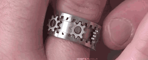 ihasnoafroanymore:

thetudorhouse:

allthedarlingthings:

Jewelry for fidgeters. Love it.

Bad ass!


