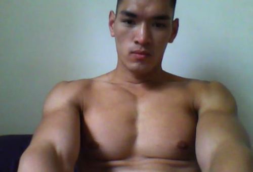 tumblr_m7e7ie3CPe1rb79l6o1_500 Sexy Asian Muscle Stud with Big Cock