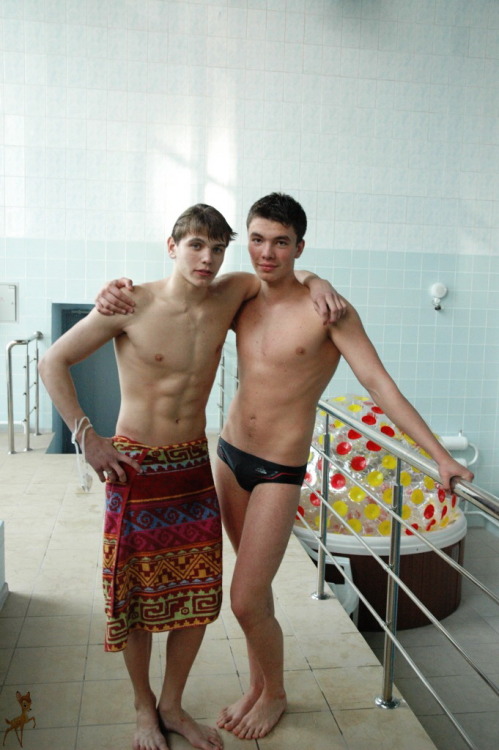 weeziesboyz: Another towel boy…