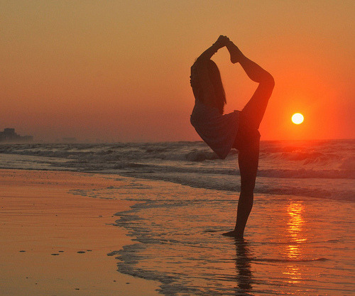 beach scorpion summer sunset scorp yoga fierce tumblr  cheer yoga   stunt poses on flexibility