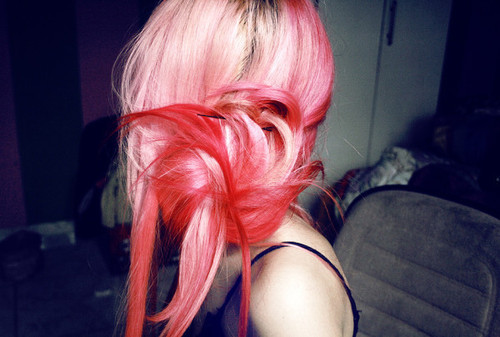 Resultado de imagem para cabelo colorido tumblr