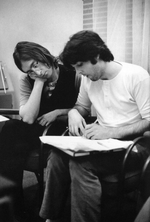 
Lennon and McCartney, London, 1968
© Linda McCartney
