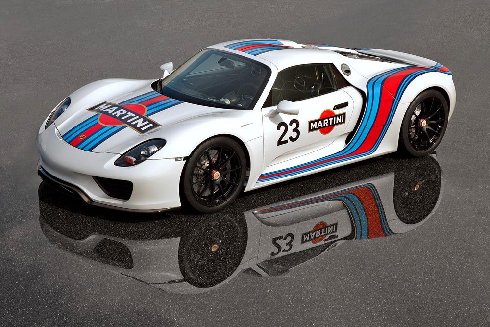 I didn&#8217;t have high hopes when I heard the Porsche 918 was wearing Martini Livery&#8230; but I was wrong. She&#8217;s looks fantastic.