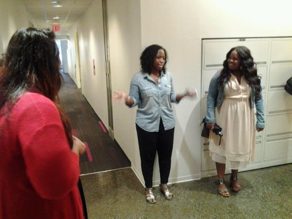 roojieq:Amber leaving MTV with contest winners.. wait was she on MTY?!?!is it just me or you agree Amber Riley seems shy when not in his character Mercedes Jones?