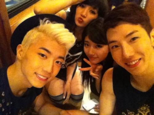 120804&#160;2PM&#8217;s Wooyoung Twitter Update:  That photo is this photo^^