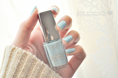 I found this cute nail polish color and just had to buy it. Finally got a pastel blue nail polish! Yay :)
I think I&#8217;m going to repost the old themes I made back when I only had capturingdreams. Thank you for those people who use my themes! It makes all the time I spent on making that worth it. :)