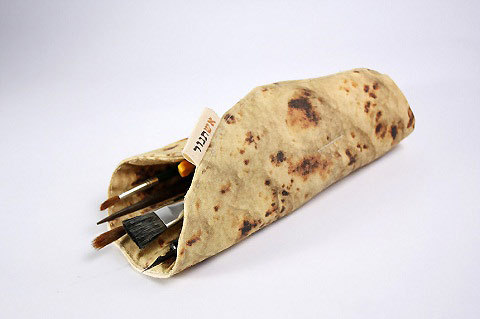 http://www.lostateminor.com/2012/08/14/pita-bread-pencil-holder/