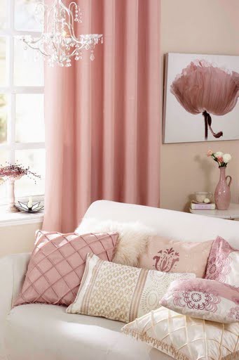 berengia:

Pink and classy
