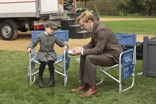 Fun behind the scenes shot of Benedict Cumberbatch with the little boy who plays his son in Parade&#8217;s End.
