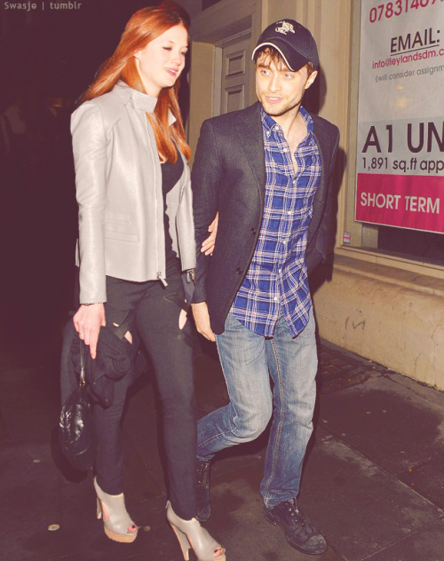 swasje:

Dan and Bonnie/Harry and Ginny taking a stroll. I’m proud of this one ;)
