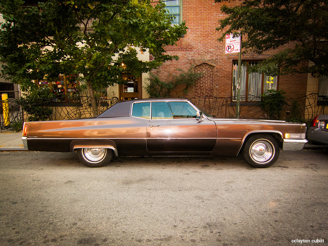Vintage chocolate Cadillac, Brooklyn   (3371)
