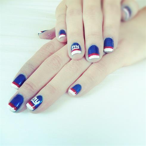 Beautiful nail art inspired by NFL (National Football League) teams the New