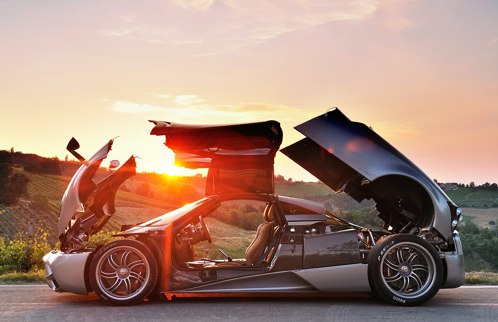 automotivated:

Pagani Huayra (by deanphoto.co.uk)