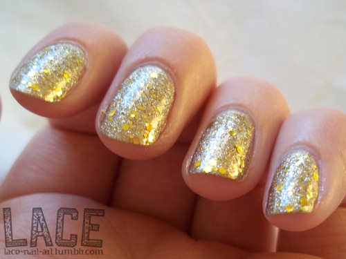 Tagged: 31 day challenge, metallic, gold, nail art, glitter,