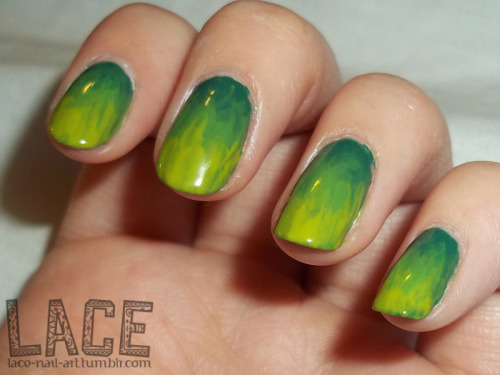 Tagged: nail art, 31 day challenge, gradient, green,