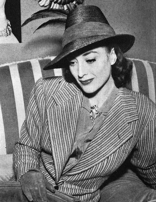 the1930s:

Joan Crawford circa 1930s
