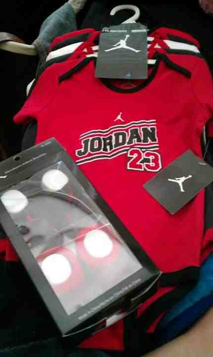 baby jordans clothes