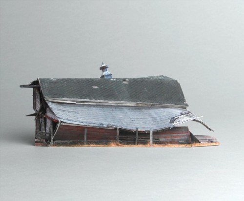 http://ofralapid.com/2010/06/29/broken-houses/

(via Broken Houses, Scale Models of Decaying Buildings by Ofra Lapid)