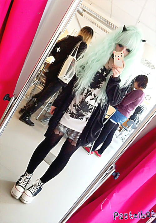 Better outfit pic ˚✧₊⁎❝᷀ົཽ≀ˍ̮❝᷀ົཽ⁎⁺˳✧༚ i think this wig is my new favorite from gothic lolita wigs ✧ं॰ ᴖ̶̴̷͈̿ ˒̫̮ ᴖ̵̴̷͈̿