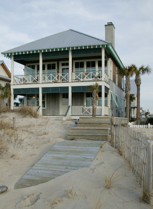 georgianadesign:

Beach house on a North Carolina barrier island. Don Duffy Architecture.
