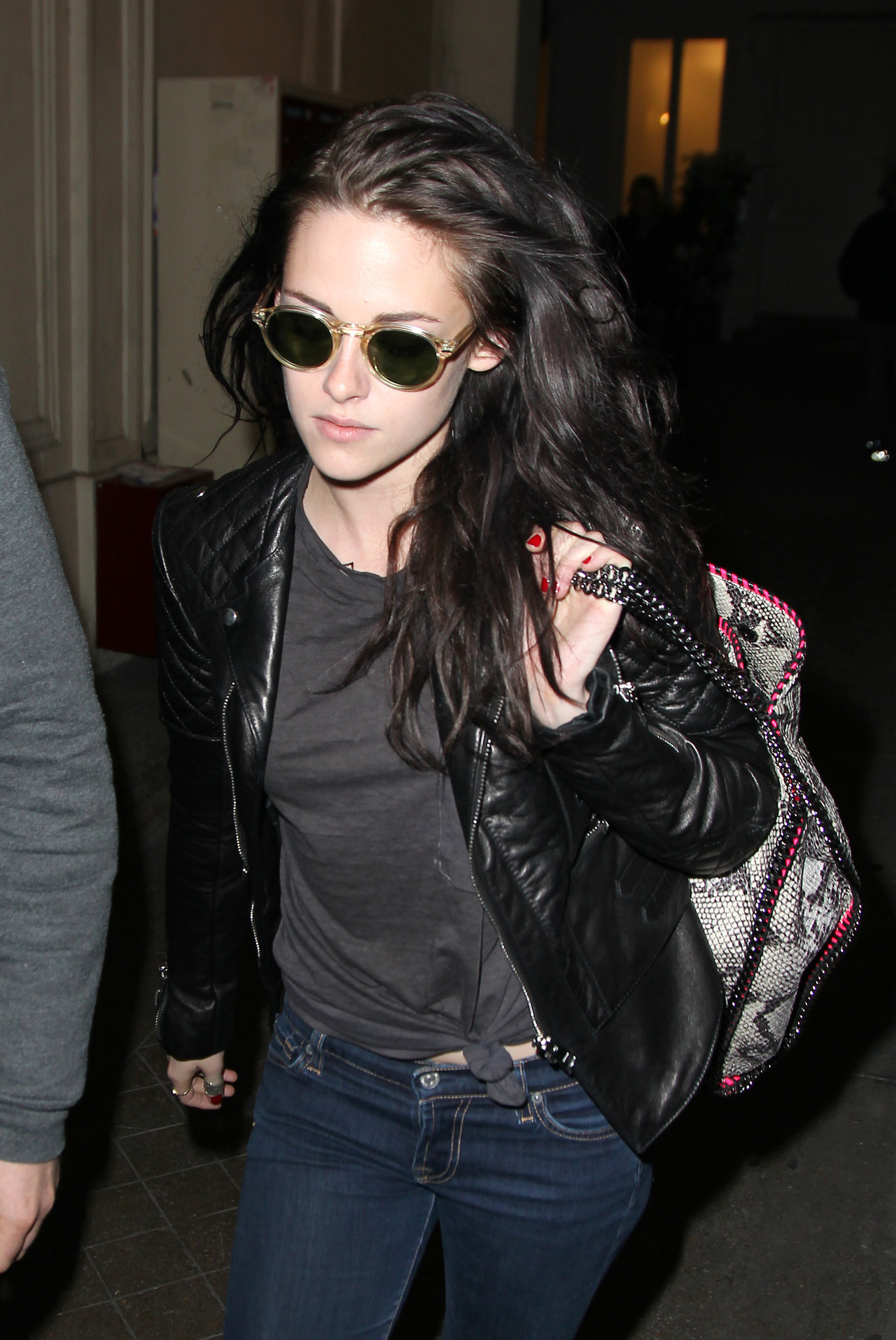 Download this Think The Most Like One Kristen Stewart Style Wearing picture