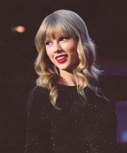 Day 9&#160;A celebrity who I would be bestfriends with&#160;: Taylor Swift&lt;3
