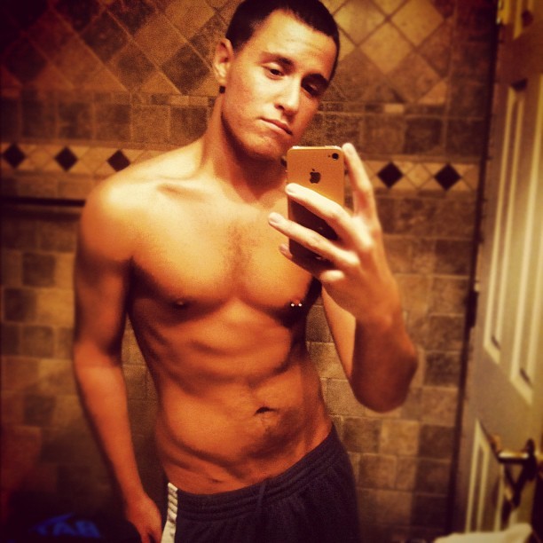 Progress #judgeme #selfie #bathroom #mirror #progress #shirtless