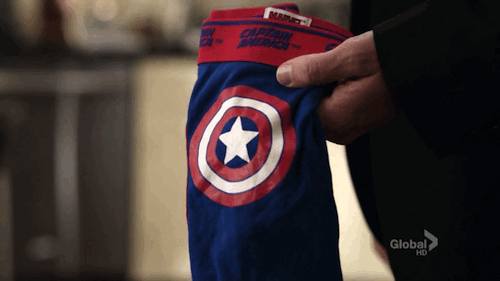 ilovemystripysocks:

Boothy’s Captain America underwear. 
