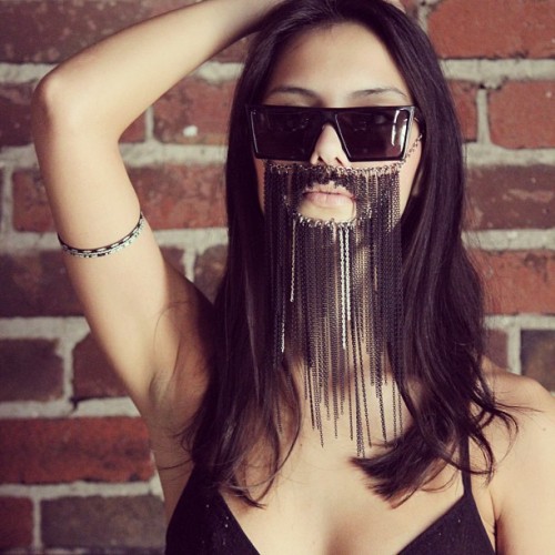 Sexy. @numberseven__  #littersf #beard #biker #chain #sunnies #beardedlady (at LITTER )