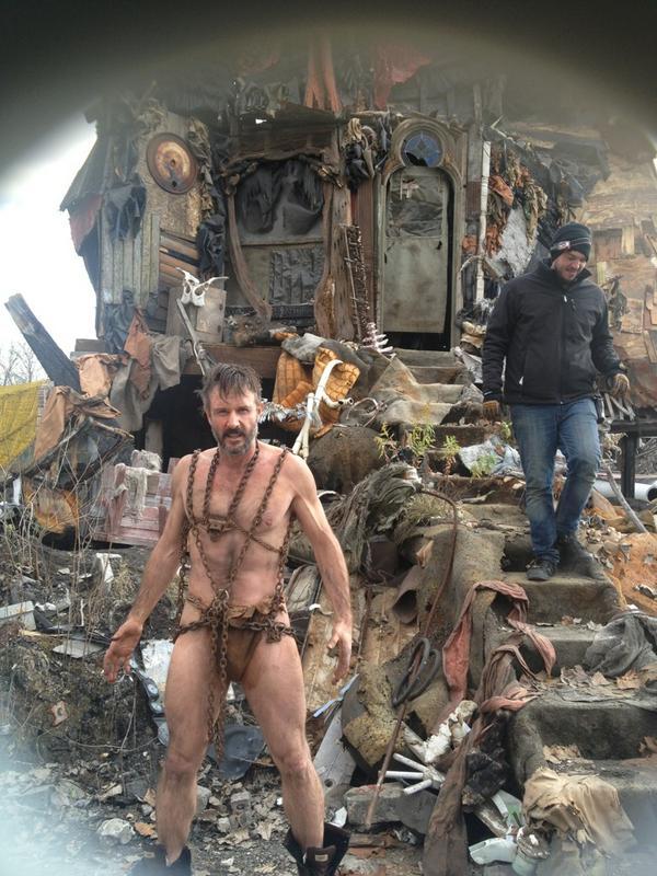 David Arquette shirtless, hairy chest