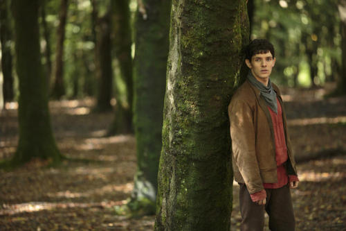 bowtiesandbrolinkilledme:

MerlinOfficial-Because you lot are so COLIN MORGAN mad we thought we better give you what you keep asking for ;) new #Merlin pics!
