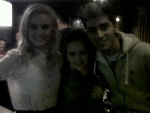 
Perrie Zayn and her step sister Caitlin
