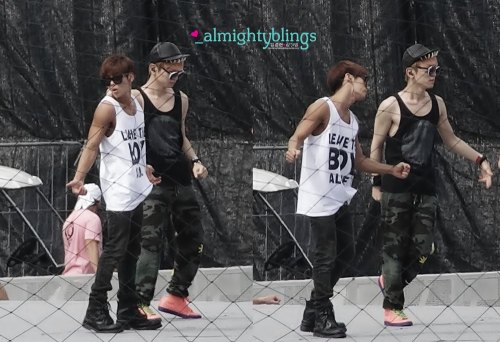 


121123 [HQ] JongKey @ SMTOWNSG Rehearsal 
Credit: _almightyblings
PLEASE TAKE OUT WITH CREDITS

