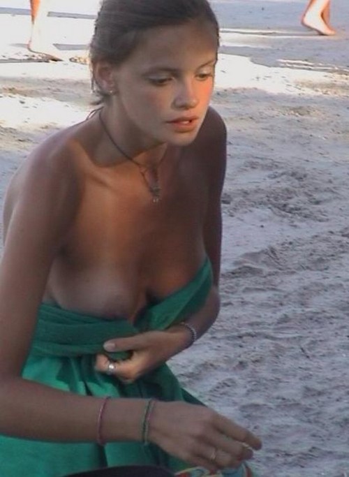 Jennifer Day Nude